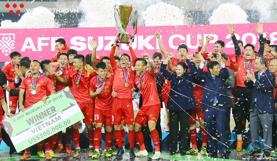 Đội tuyển Việt Nam ăn mừng vô địch AFF Cup 2018.