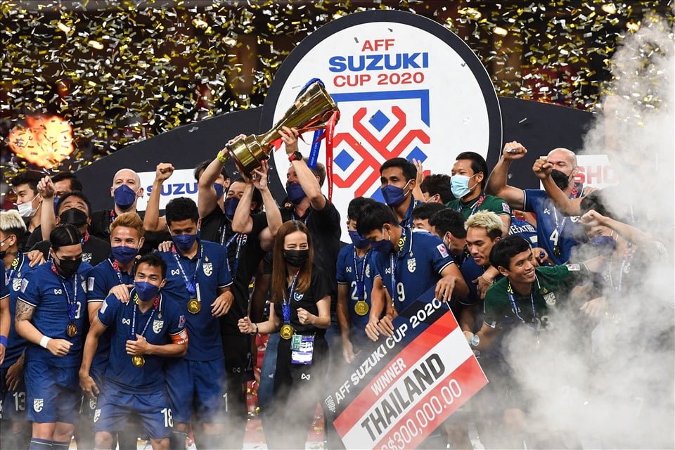 đội tuyển Thái Lan ăn mừng chiến thắng năm 2020
